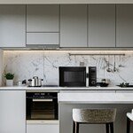 Nerūdijančio plieno mikrobangų krosnelė su atitirpinimo funkcija (Juoda)