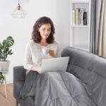 Svorinė antklodė terapijai ir jaukiam miegui (Pilka)