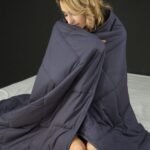 Sunkioji antklodė su užvalkalu 6 8 kg (Tamsiai pilka)