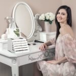 Papuošalų dėžutė su 6 skyreliais ir 5 stalčiais (Balta)