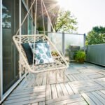 Pakabinama kėdė su makramė detalėmis ir kutais (Smėlio)