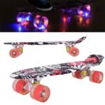 Pilna riedlentė su šviečiančiais ratukais (Juoda ir balta)