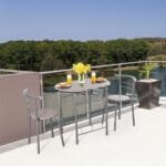 Valgomojo komplektas su dviem kėdėmis (Pilka)