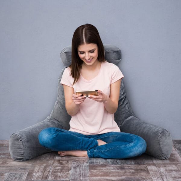 Atlošiama pagalvėlė su atramomis rankoms (Pilka)