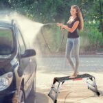 Sulankstoma darbo platforma su neslystančiomis kojelėmis 126 cm (Sidabrinė)