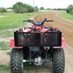 Universali ATV/UTV galinė bagažinė su tinklelio dizainu (Juoda)
