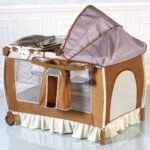 Dviejų lygių sulankstoma vaikiška kelioninė lovelė (Ruda)