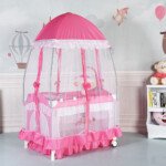 Daugiafunkcinė sulankstoma dviejų lygių kelioninė lovelė su vystymo stalu (Rožinė)