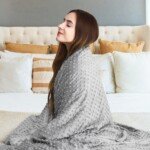 Ultra-minkštas dėklas antklodžiams su tvirtinimo juostelėmis (Pilka)