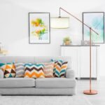 Klasikinio dizaino pastatomas šviestuvas (Bronzinė)