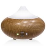 Ultragarsinis aromato difuzorius su drėkinimo funkcija ir 7 LED apšvietimo režimais (Ruda)