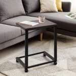 Stalas su ratukais ir stalčiumi (Ruda)