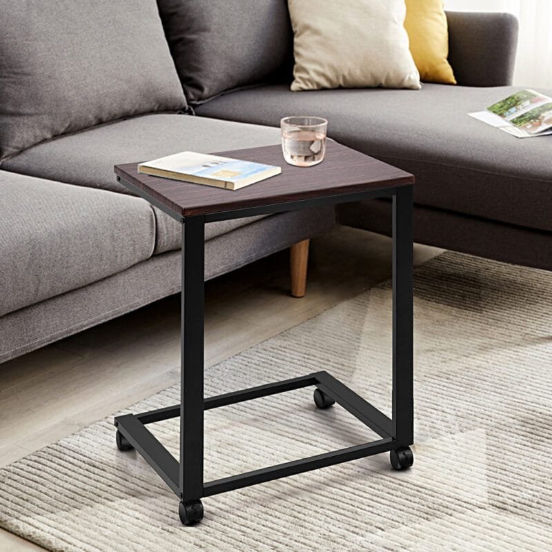 Stalas su ratukais ir stalčiumi (Ruda)