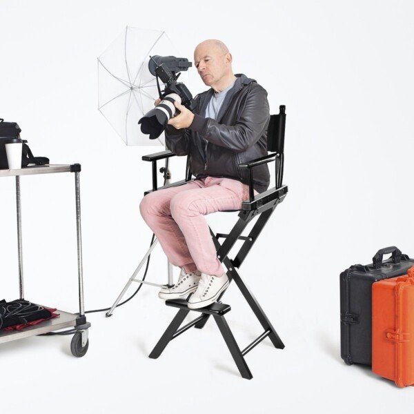 Aukšta medinė sulankstoma režisieriaus ir makiažo kėdė (Juoda)