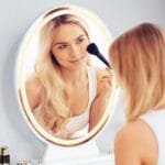 LED kosmetinis veidrodis su keturiais apšvietimo režimais (Skaidri)