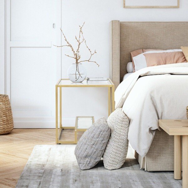 Dvipusis dizainerio staliukas su stikliniu stalviršiu ir metaliniu korpusu (Auksinė)