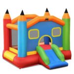 Pripučiama pilis su čiuožykla ir apsauginiu tinklu (Įvairiaspalvė)