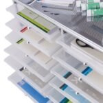 Vežimėlis su dvylika stalčių ir metaliniu rėmu (Skaidri)