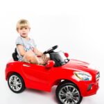 Vaikiškas elektromobilis su nuotoliniu valdymu ir MP3 funkcija (Balta)