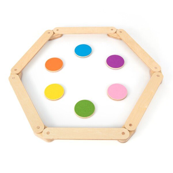 Medinis balansinis takelis su šešiais akmenimis vaikams (Natūrali)