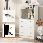 Sąnaudų taupymo komoda su trimis stalčiais ir atviromis lentynomis (Balta)