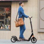 Reguliuojamo aukščio sulankstomas 2 ratų paspirtukas (Juoda)