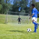 Nešiojama futbolo aikštelė vaikams ir paaugliams 365 x 153 x 183 cm (Balta)