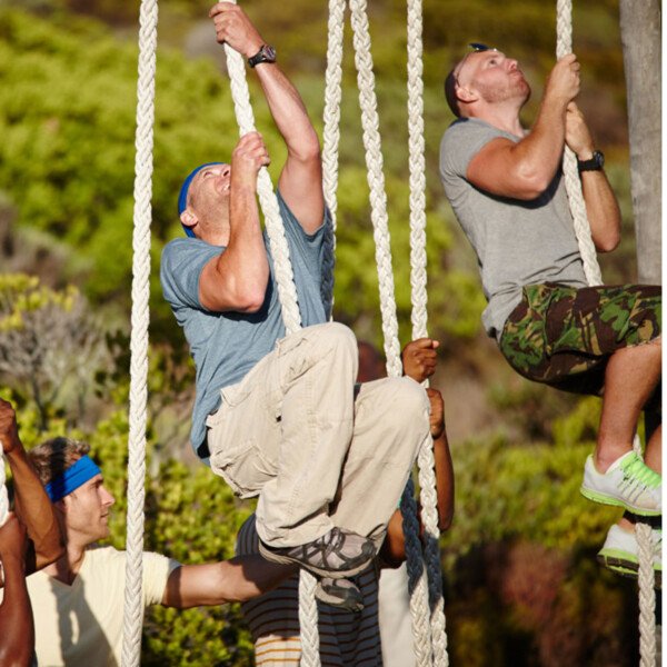 Jutimo laipiojimo virvė su guminėmis rankenomis 6 m (Geltona)