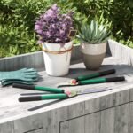 Dviejų dalių sodo žirklių rinkinys: 40 cm genėjimo žirklės su nepridegančia danga ir sodo žirklės