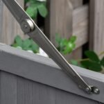 Sodo įrankių spinta su pakeliamu dangčiu atspari oro sąlygoms