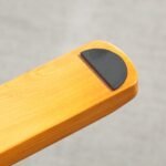 145° atlošiamas ir 360° sukamas dirbtinės odos relaksacinis krėslas su pufu-daiktadėže