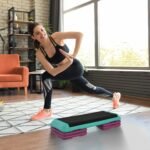 Neslystanti trijų aukščio lygių aerobikos platforma (10/15/20 cm)