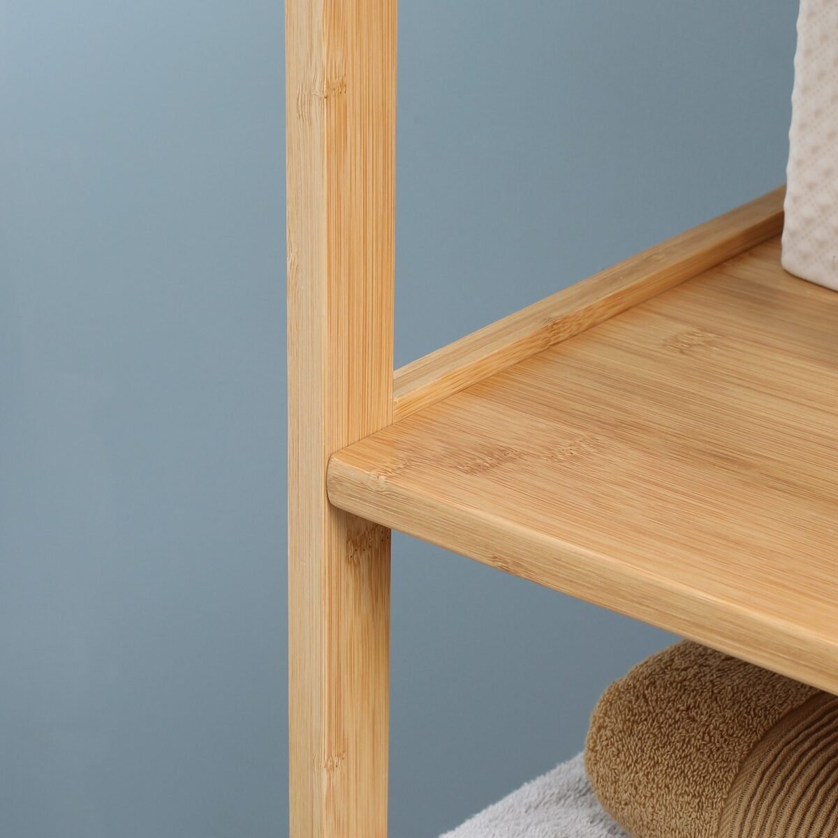 Bambukinė vonios spintelė su 3 lentynomis ir 2 stalčiais