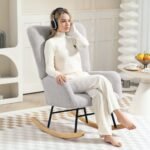 Supamasis krėslas su storu paminkštinimu ir meškiuko audinio apmušalu