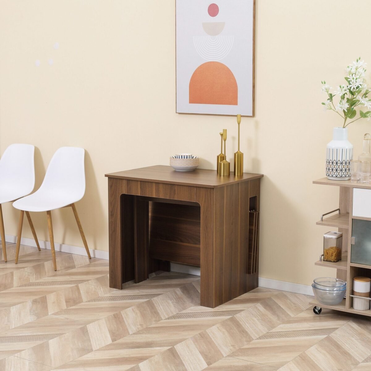 Kompaktiškas išskleidžiamas valgomojo stalas