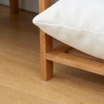 Bambukinio rūbų kabyklos stovo su lentynomis