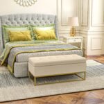 Banketė su daiktadėže ir dekoratyvine sagų apdaila