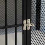 Šunų narvas su išimamu dugno padėklu ir vandeniui atspariu kilimėliu