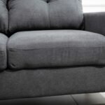 Trivietė skandinaviško stiliaus kampinė sofa su sagomis