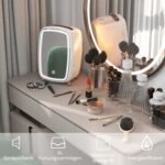 Nešiojamas mini šaldytuvas kosmetikai su apšviestu veidrodžiu