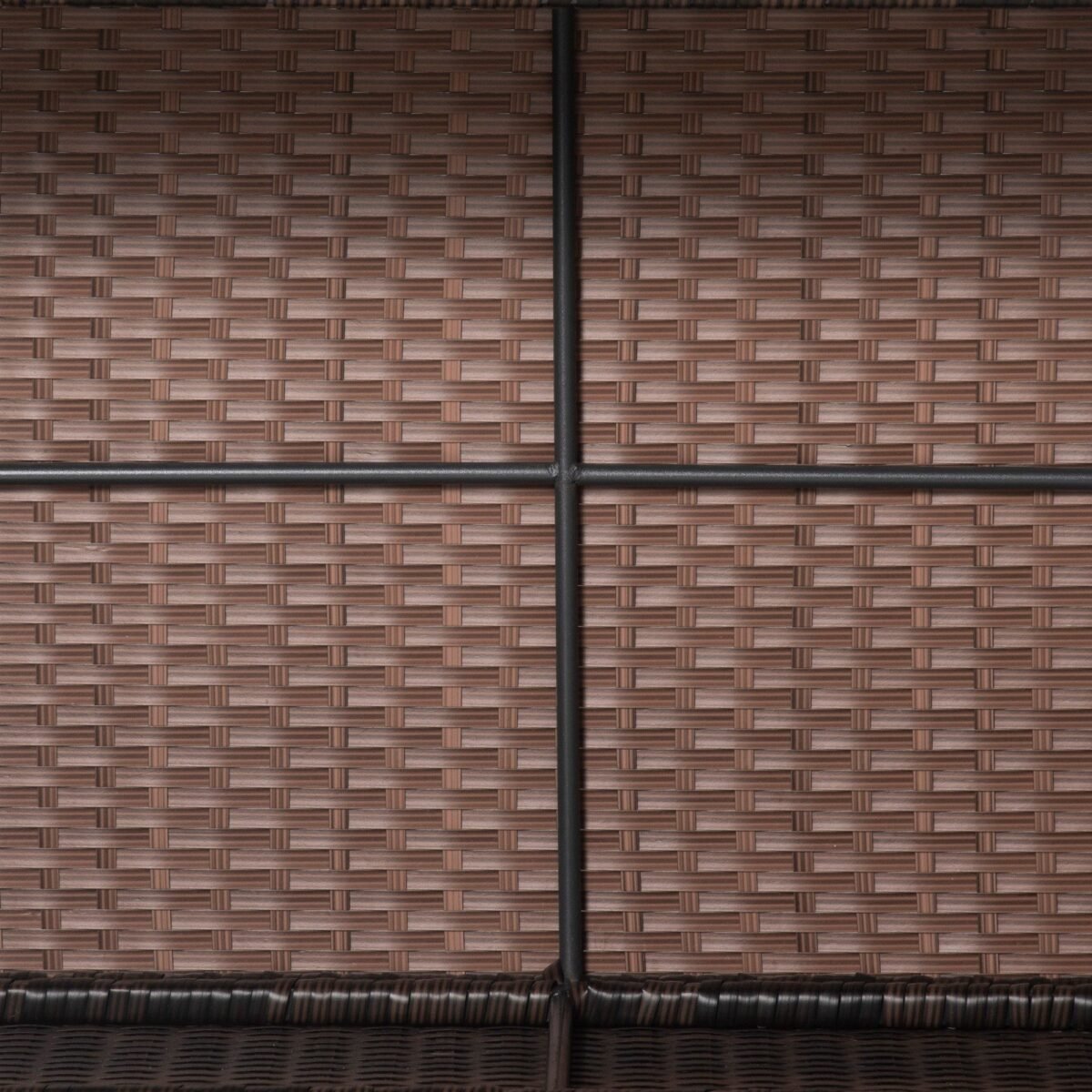 Poliratano pagalbinis staliukas su grūdinto stiklo stalviršiu