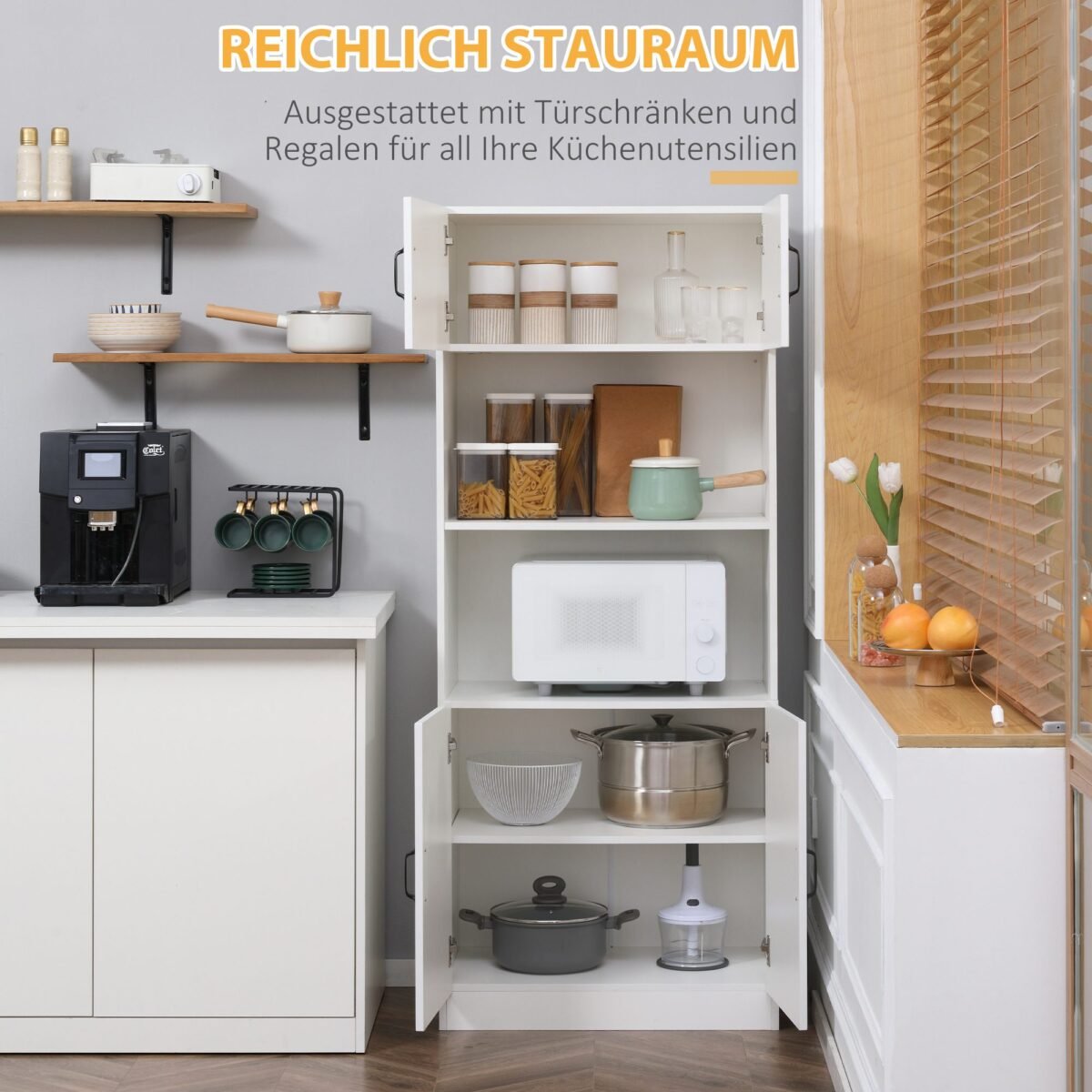 Kaimiško stiliaus virtuvės bufetas su uždaromis spintelėmis, atvira niša ir laidų valdymo anga