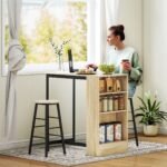 3 dalių baro stalo komplektas su integruota lentyna ir kojų atramomis