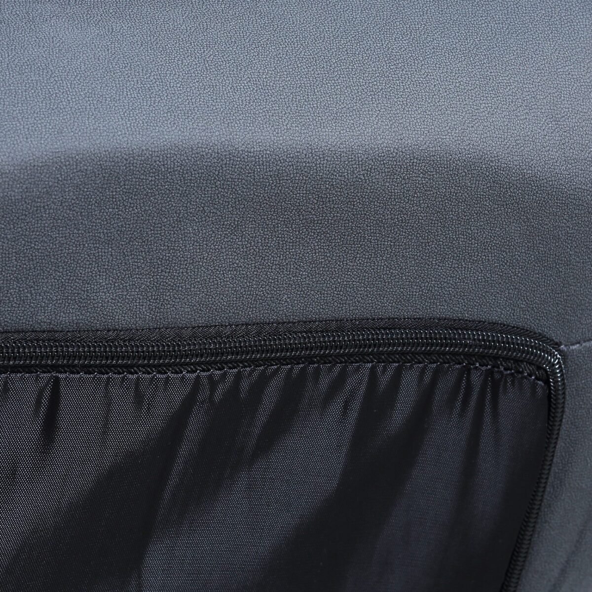 Krėslas su pasukama sėdyne ir reguliuojama atkalte