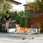 Pakelta lauko šuns lova su L formos pagalve