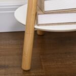 Skandinaviško dizaino drabužių kabykla su integruotu staliuku