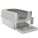 Kačių tualetas su nerūdijančio plieno padėklu ir aukštomis sienelėmis