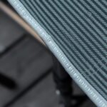 Sulankstoma stovyklavimo lova su galvos atrama