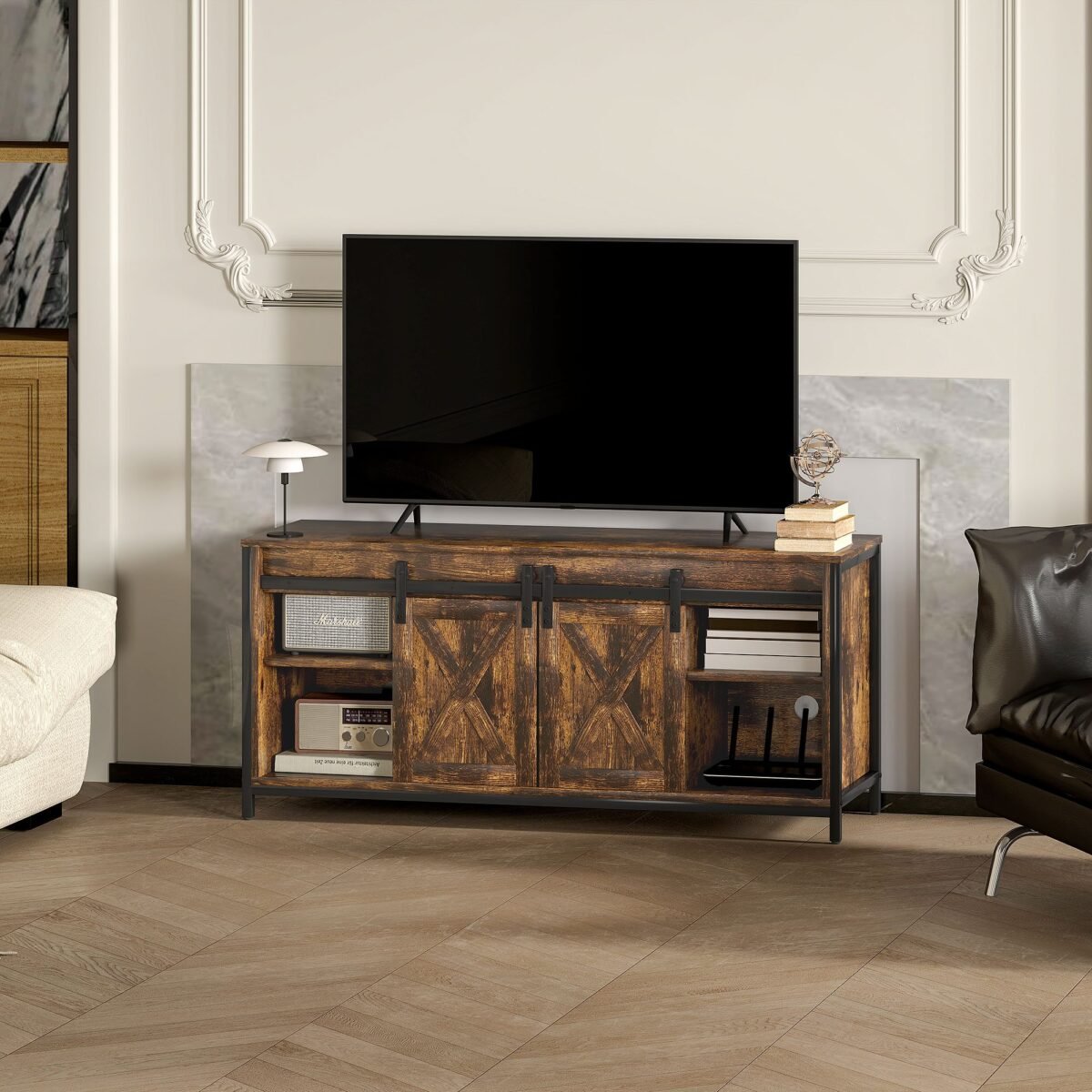 Pramoninio dizaino žema TV spintelė iki 60 colių televizoriams