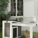 Medinė triušių triušidė su ratukais ir lauko aptvaru